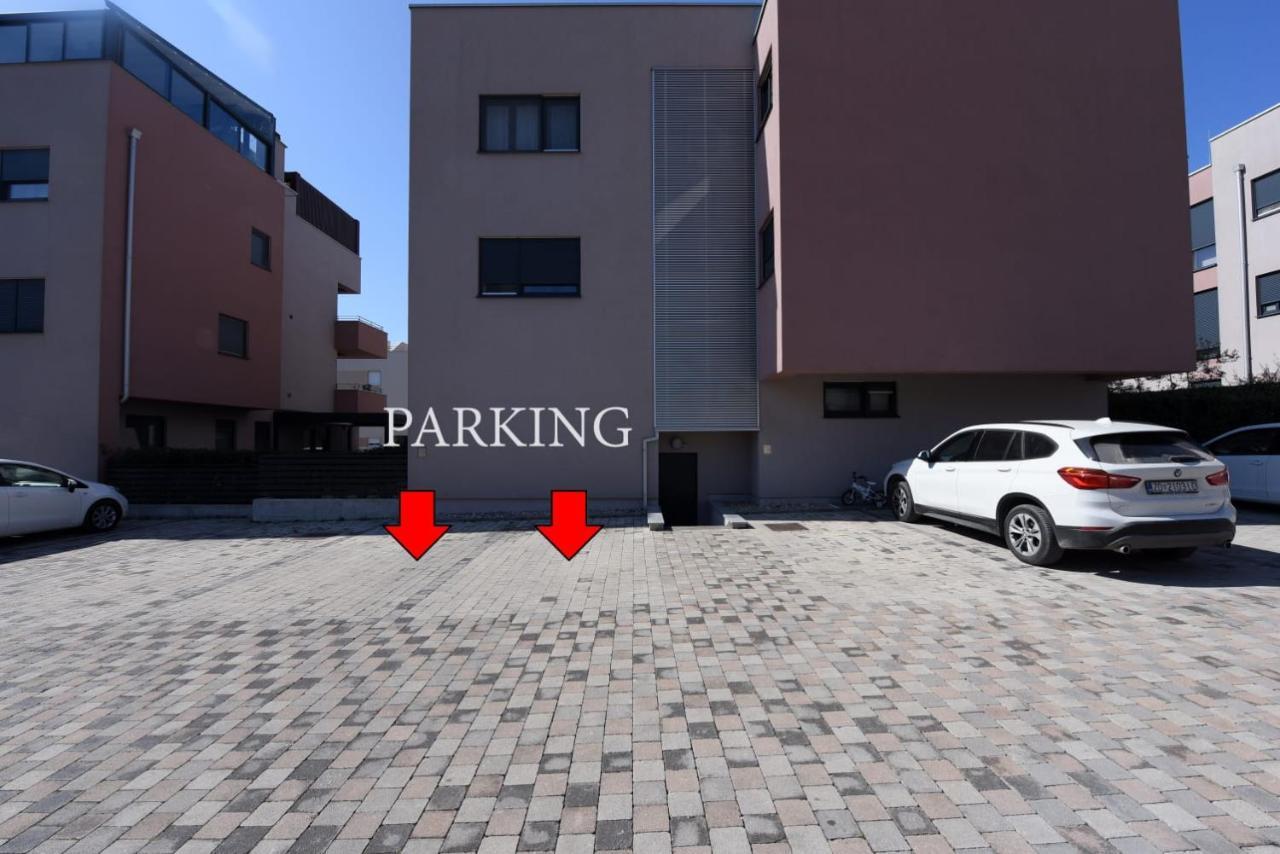 Novi Apartman Franka Appartement Zadar Buitenkant foto
