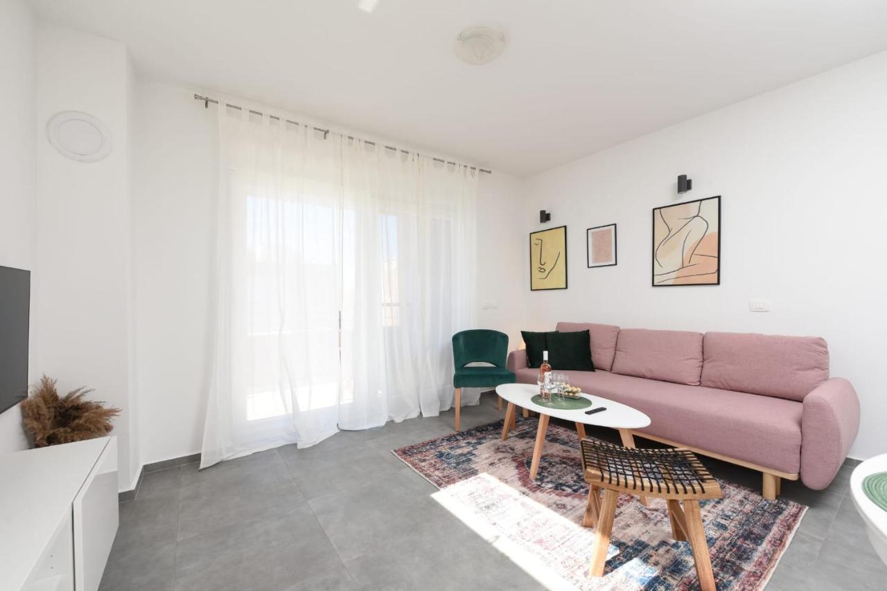 Novi Apartman Franka Appartement Zadar Buitenkant foto